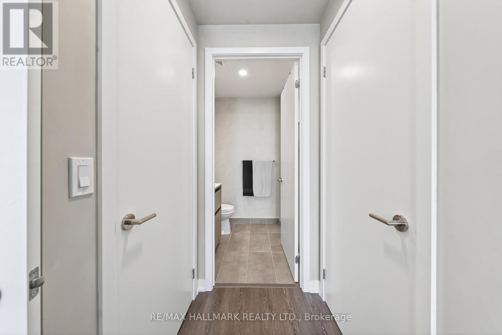 901 - 7950 Bathurst Street, Vaughan, Ontario  L4J 0L4 - Photo 15 - N12432782