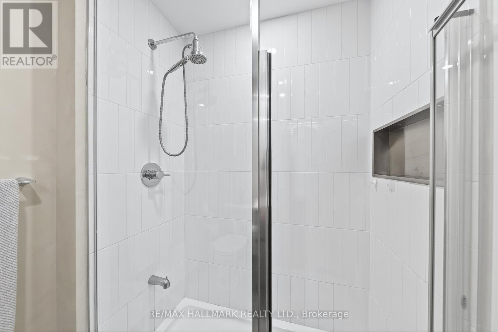 901 - 7950 Bathurst Street, Vaughan, Ontario  L4J 0L4 - Photo 17 - N12432782