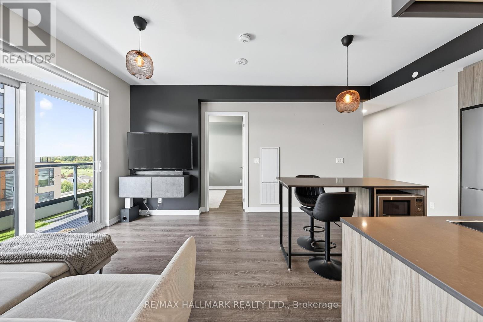 901 - 7950 Bathurst Street, Vaughan, Ontario  L4J 0L4 - Photo 8 - N12432782