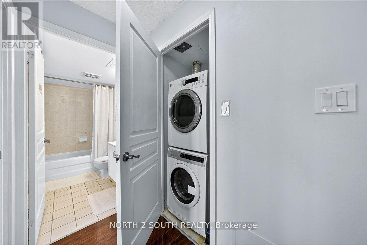916 - 29 Northern Hts Drive, Richmond Hill, Ontario  L4B 4L8 - Photo 28 - N12432805