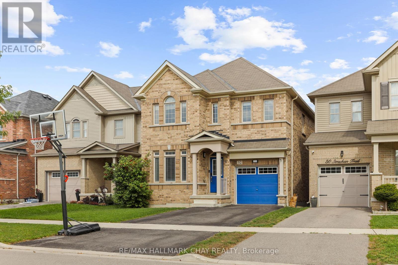 52 Strachan Trail, New Tecumseth, Ontario  L0G 1A0 - Photo 2 - N12432817