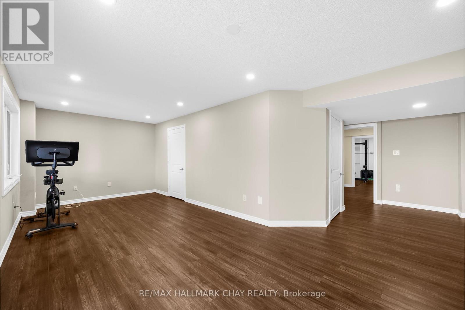 52 Strachan Trail, New Tecumseth, Ontario  L0G 1A0 - Photo 32 - N12432817