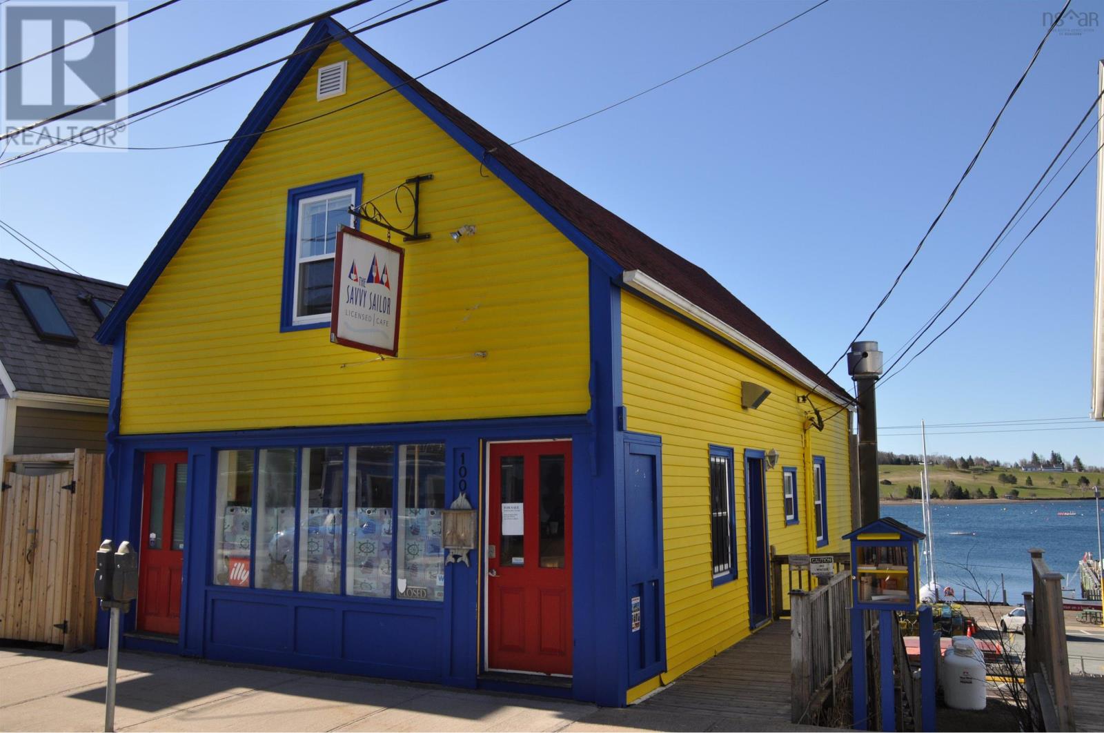 100 Montague Street, Lunenburg, Nova Scotia  B0J 2C0 - Photo 1 - 202508045