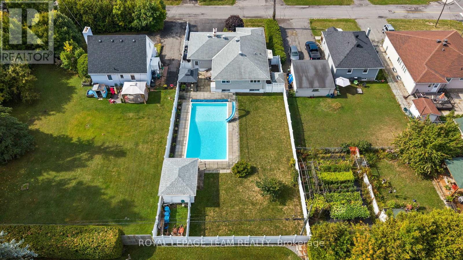 1525 Valmarie Avenue, Ottawa, Ontario  K2C 1V7 - Photo 45 - X12432833