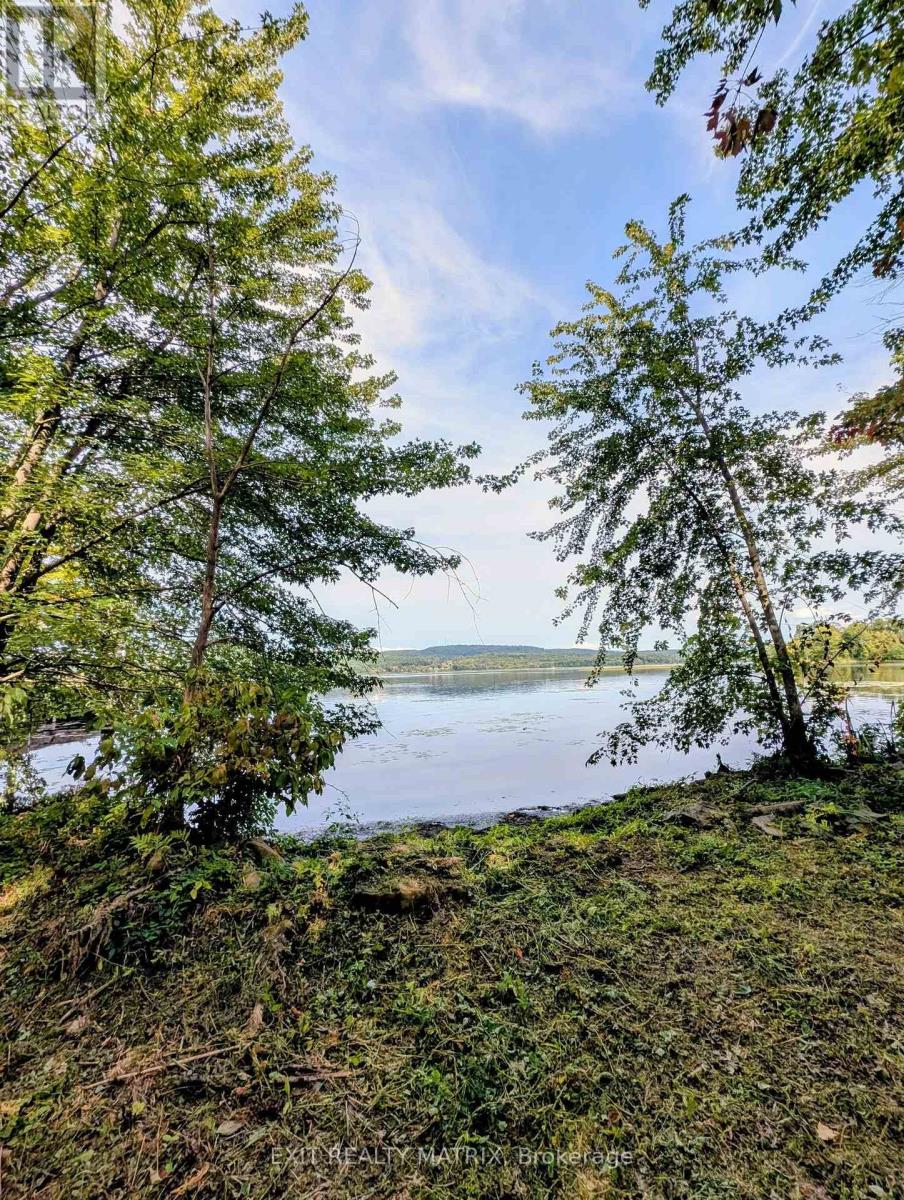 3357 Concession 1 Road, Alfred And Plantagenet, Ontario  K0B 1J0 - Photo 5 - X12432836