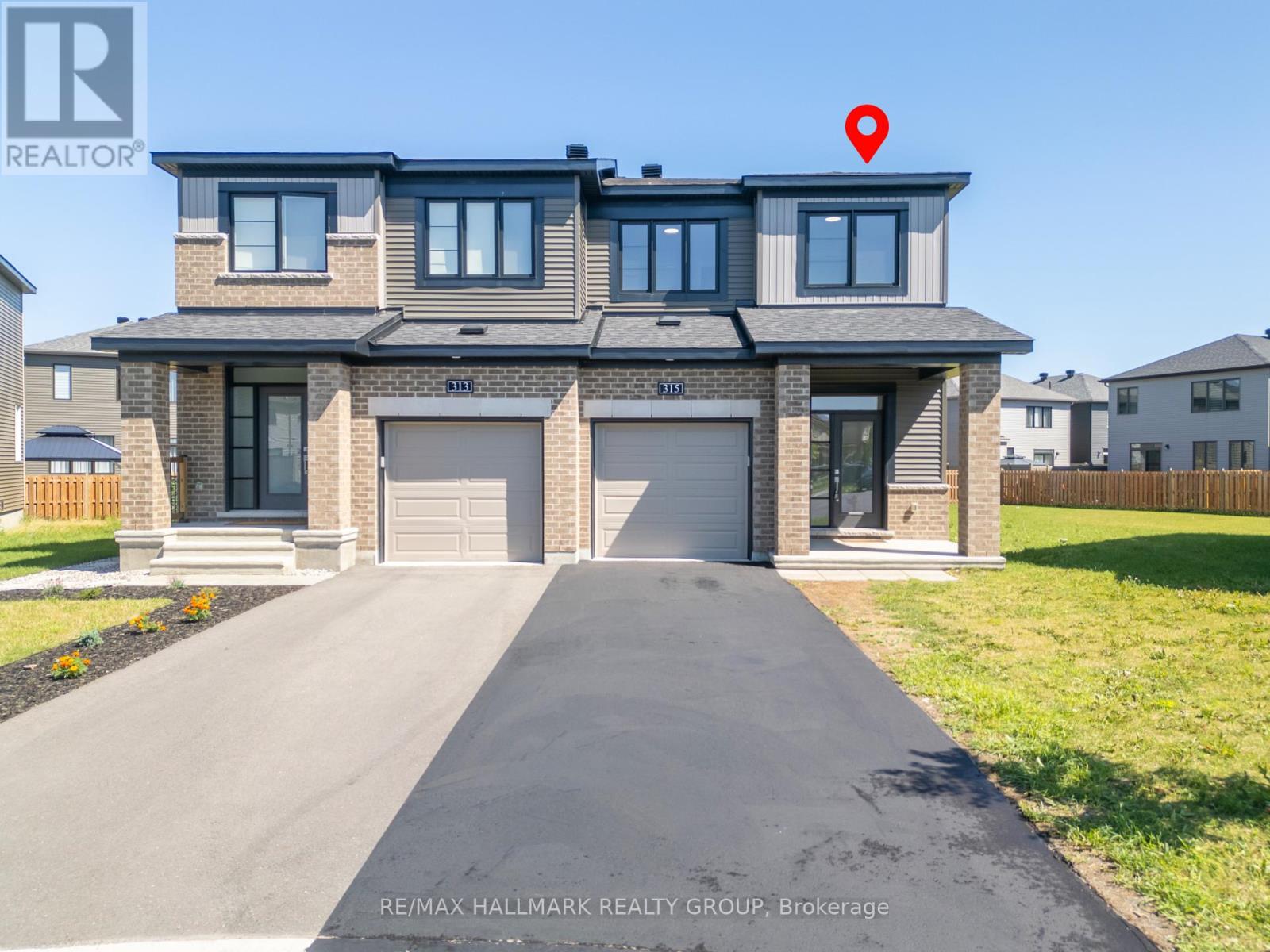 315 Blossom Pass Terrace, Ottawa, Ontario  K4A 5P1 - Photo 1 - X12432841