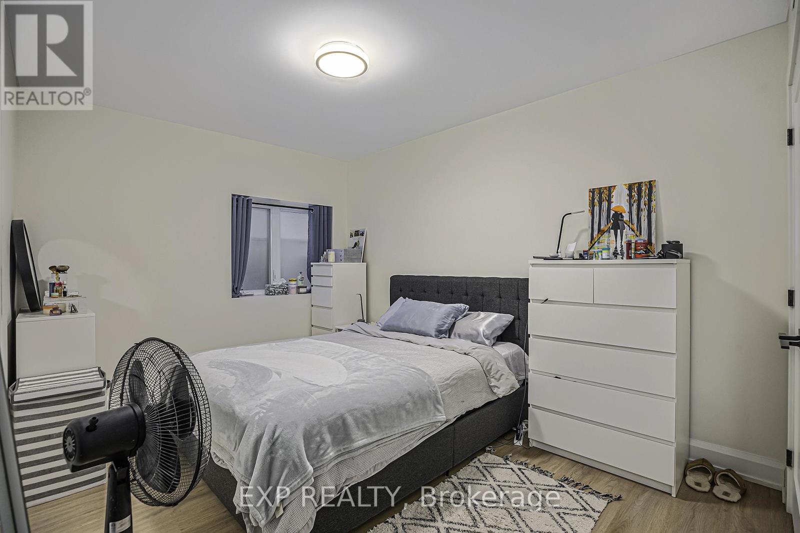 B - 527 Broadhead Avenue, Ottawa, Ontario  K1Z 5R9 - Photo 10 - X12432842