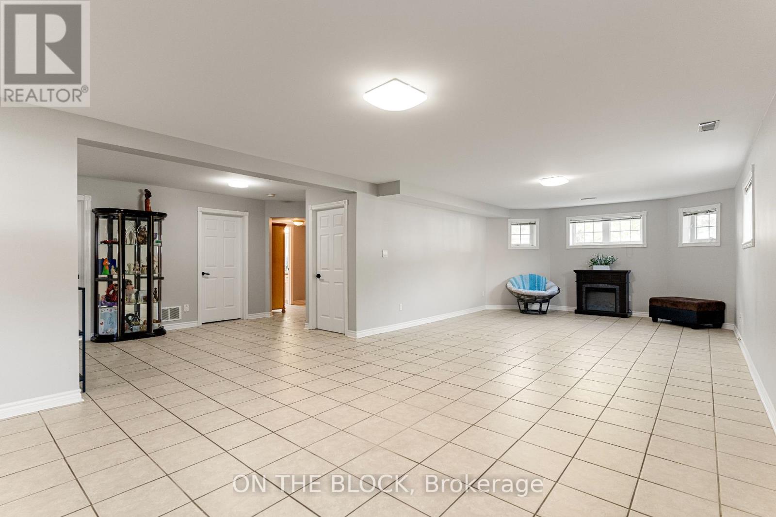 66 Donato Way, Wasaga Beach, Ontario  L9Z 1R9 - Photo 20 - S12432789