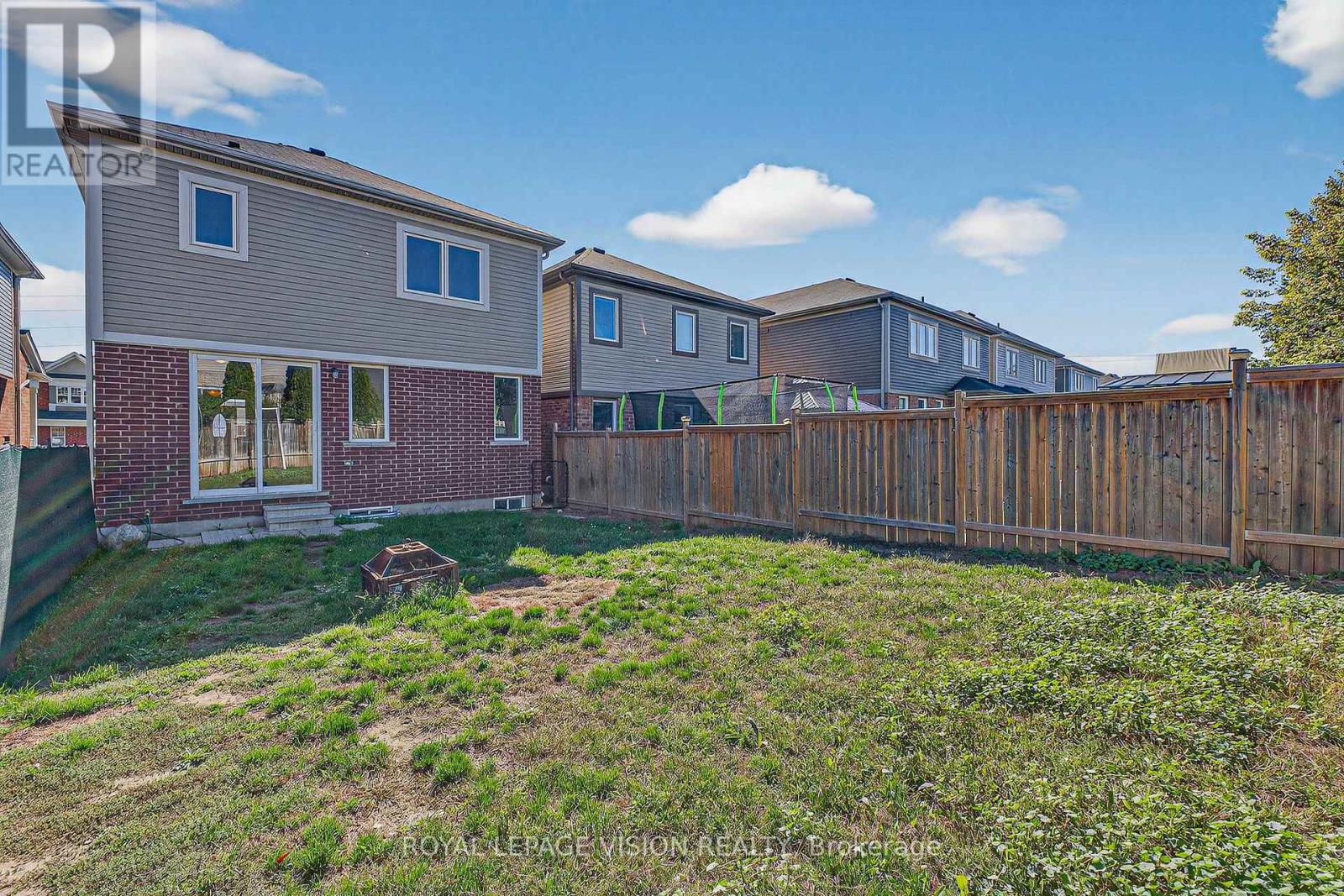 43 Watermill Street, Kitchener, Ontario  N2P 2X6 - Photo 25 - X12429154