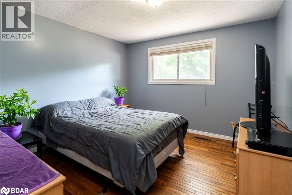 35 Ashburton Crescent, Essa, Ontario  L0M 1B0 - Photo 7 - 40774591