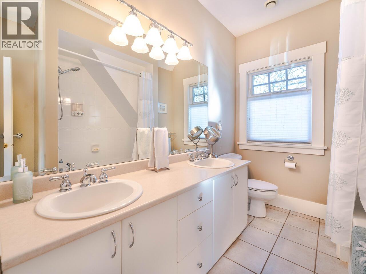 3726 W 33rd Avenue, Vancouver, British Columbia  V6N 2H5 - Photo 24 - R3053122