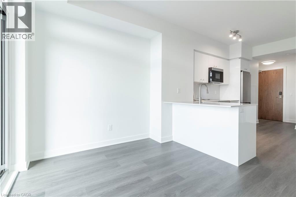 25 Wellington Street S Unit# 1404, Kitchener, Ontario  N2G 0G5 - Photo 7 - 40771878