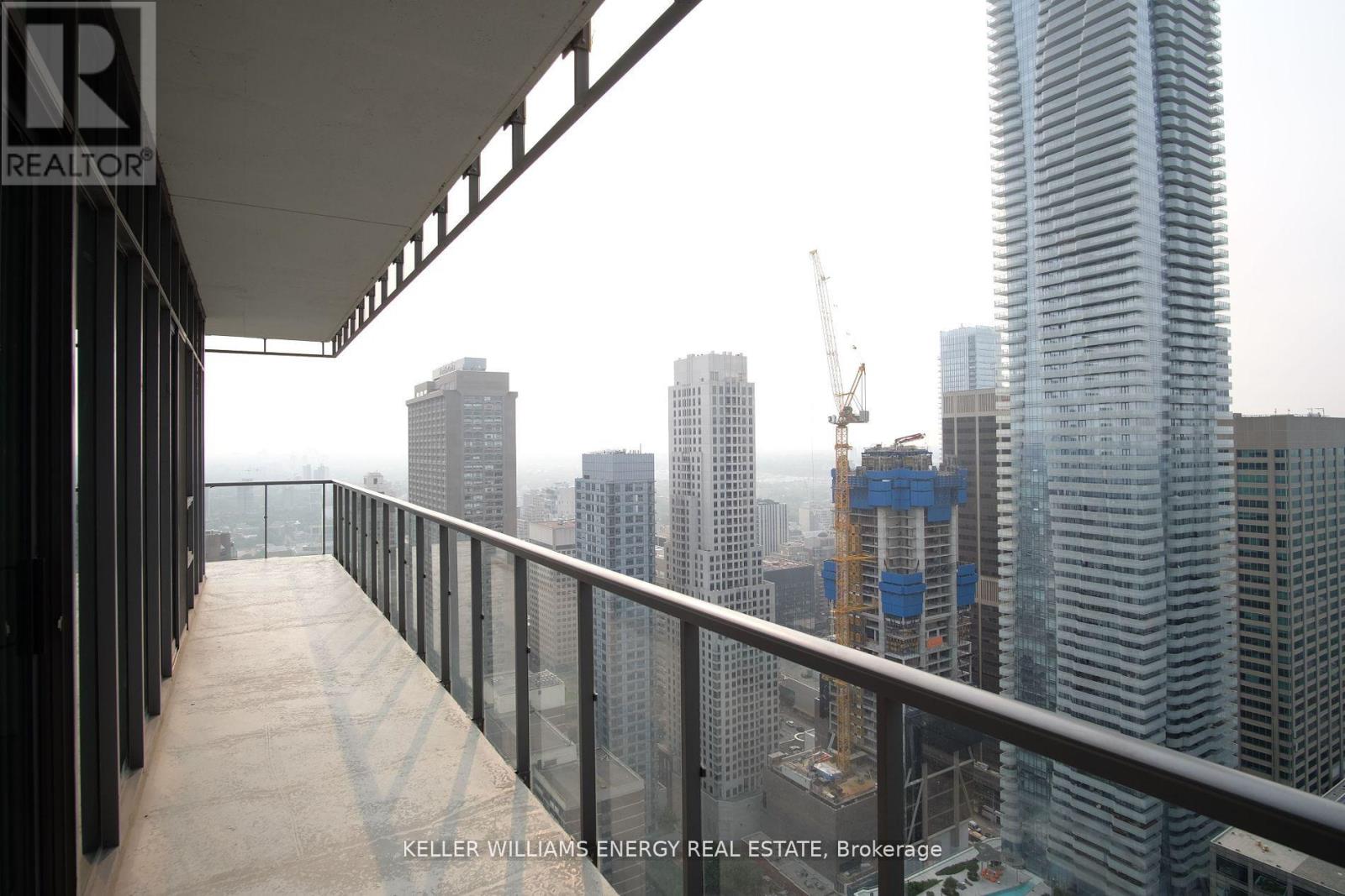 4305 - 33 Charles Street E, Toronto, Ontario  M4Y 0A2 - Photo 15 - C12432835