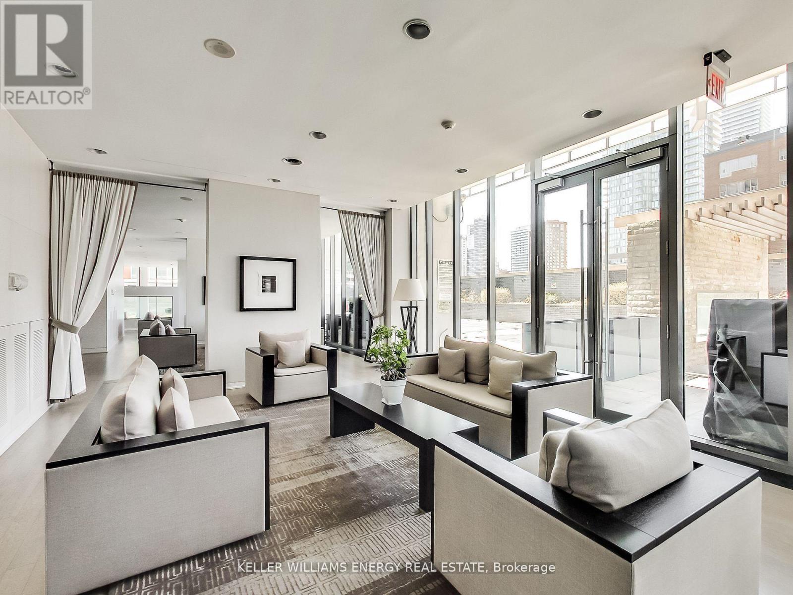 4305 - 33 Charles Street E, Toronto, Ontario  M4Y 0A2 - Photo 18 - C12432835