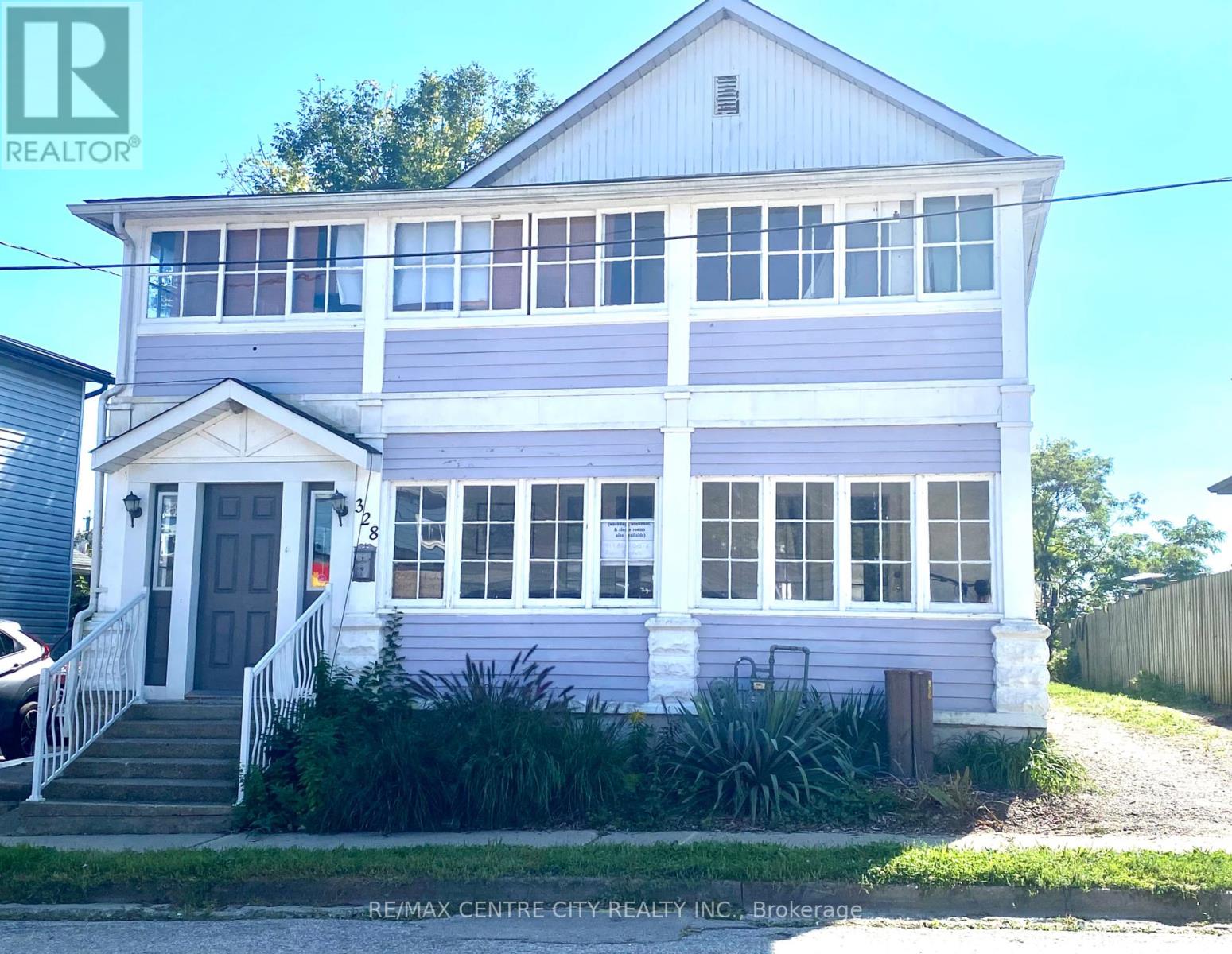 328 Erie Street, Central Elgin, Ontario  N5L 1E3 - Photo 1 - X12432834