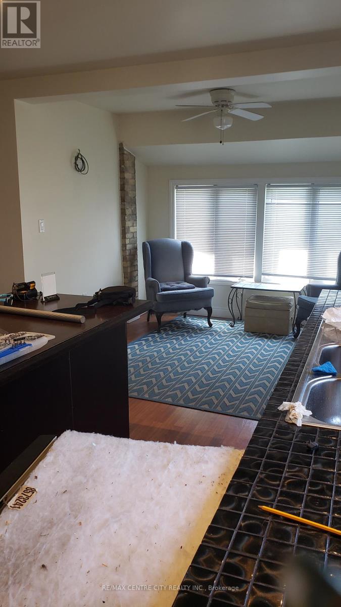 328 Erie Street, Central Elgin, Ontario  N5L 1E3 - Photo 9 - X12432834