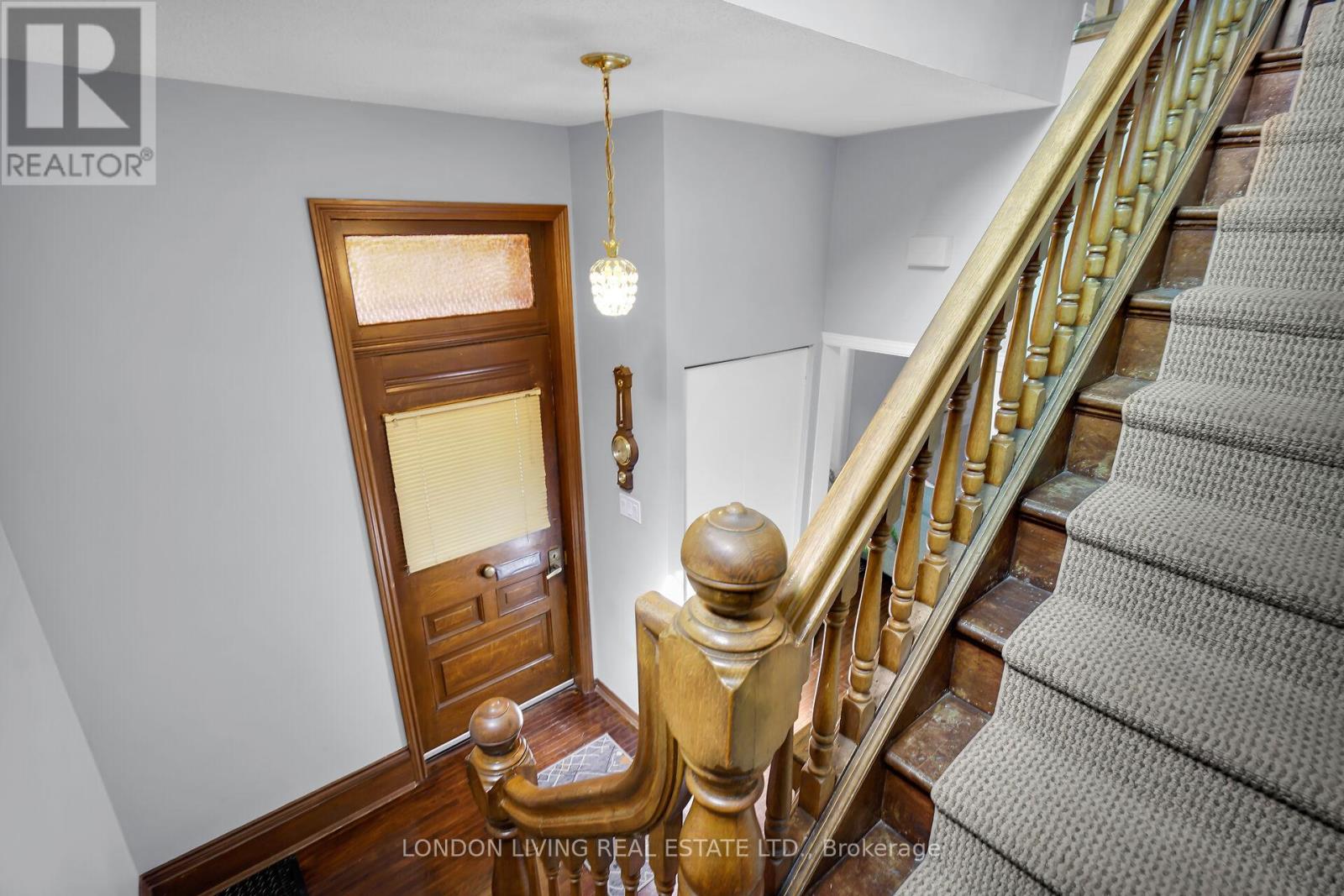 503 Baseline Road E, London South, Ontario  N6C 2P8 - Photo 8 - X12432876