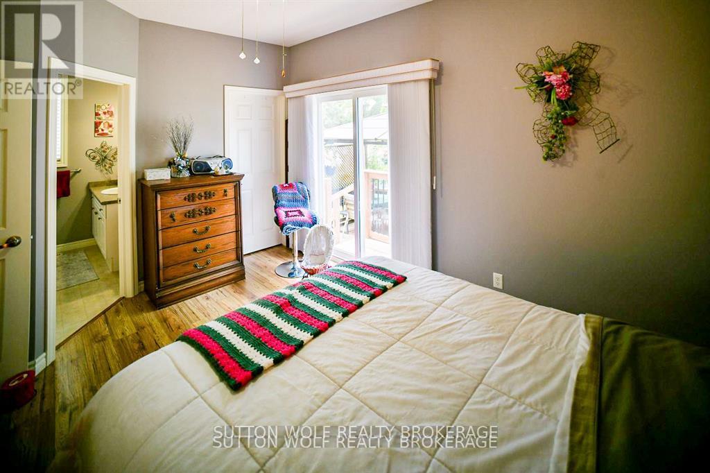 42 - 375 Scott Street E, Strathroy-Caradoc, Ontario  N7G 4G7 - Photo 23 - X12432879
