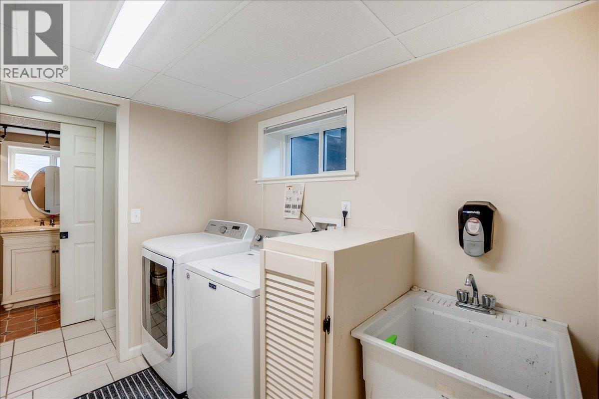 295 9th Avenue, Montrose, British Columbia  V0G 1P0 - Photo 51 - 10364151