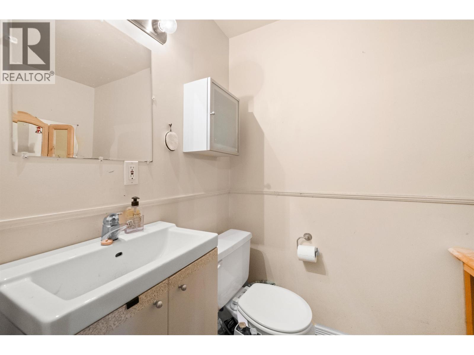 8985 Horne Street, Burnaby, British Columbia  V3N 4J8 - Photo 13 - R3053231