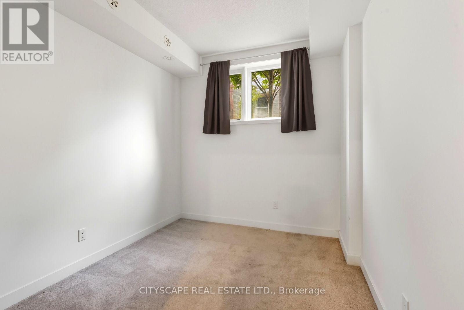 818 - 1133 Cooke Boulevard, Burlington, Ontario  L7T 0C3 - Photo 12 - W12432713