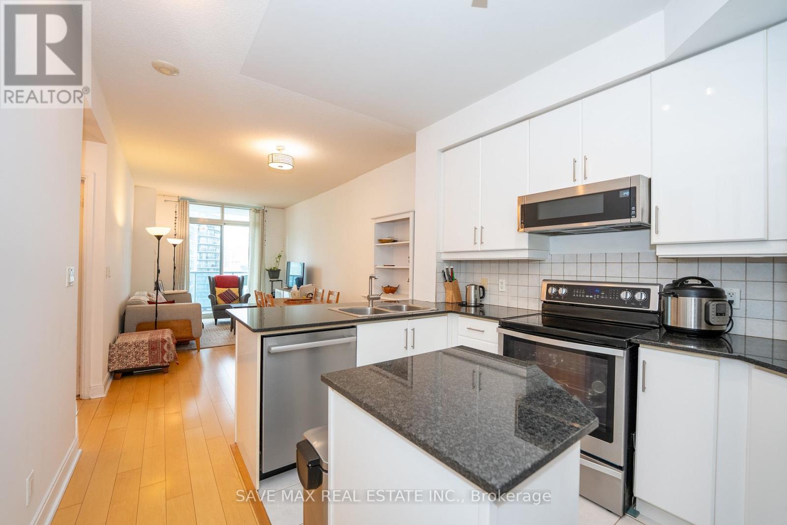 1907 - 90 Absolute Avenue, Mississauga, Ontario  L4Z 0A3 - Photo 15 - W12432722