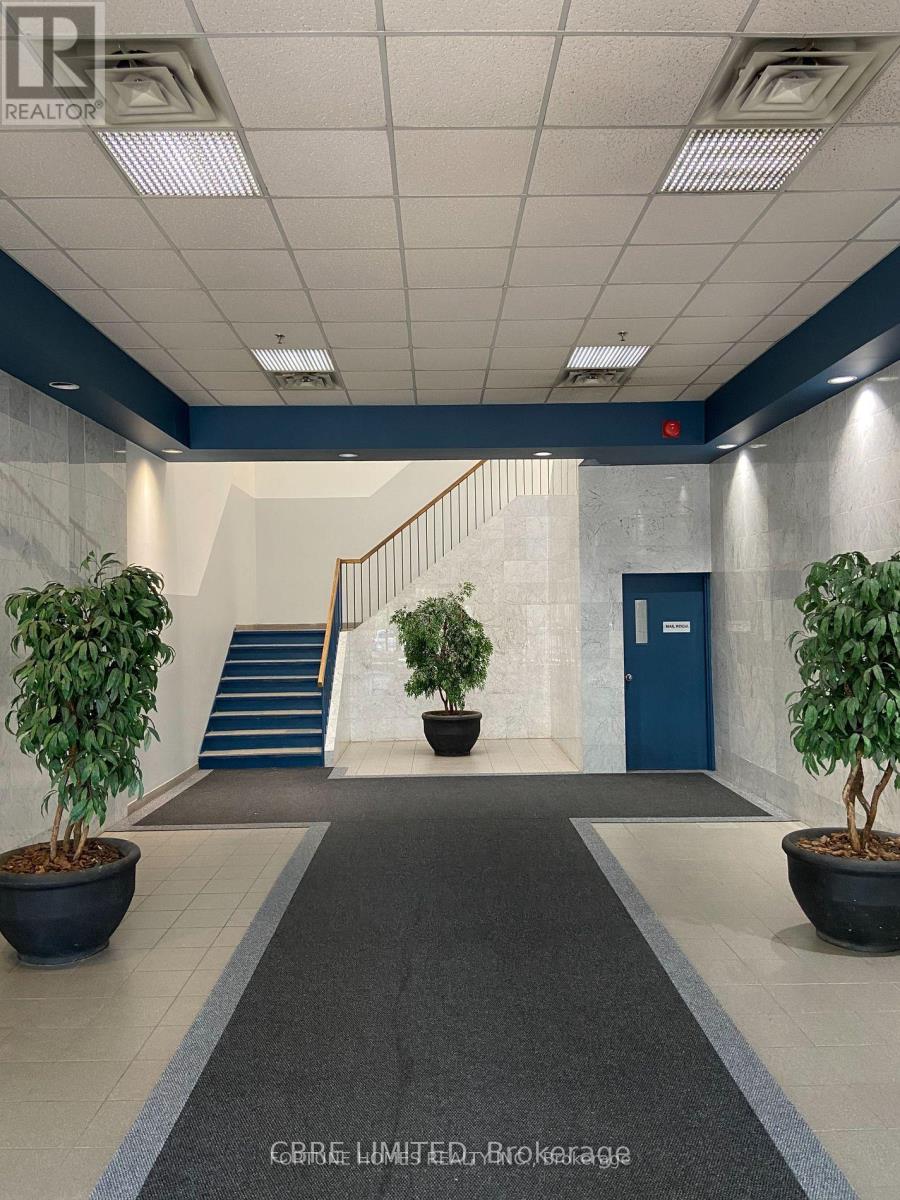 271 - 7025 Tomken Road, Mississauga, Ontario  L5S 1R6 - Photo 2 - W12432725