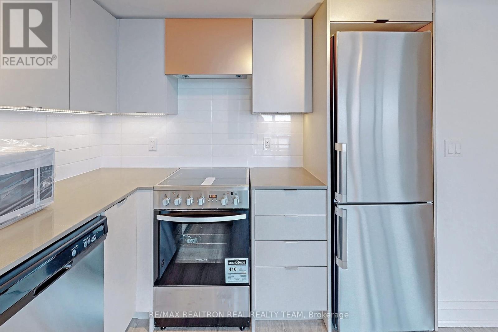 1308 - 30 Gibbs Road, Toronto, Ontario  M9B 0E4 - Photo 11 - W12432742