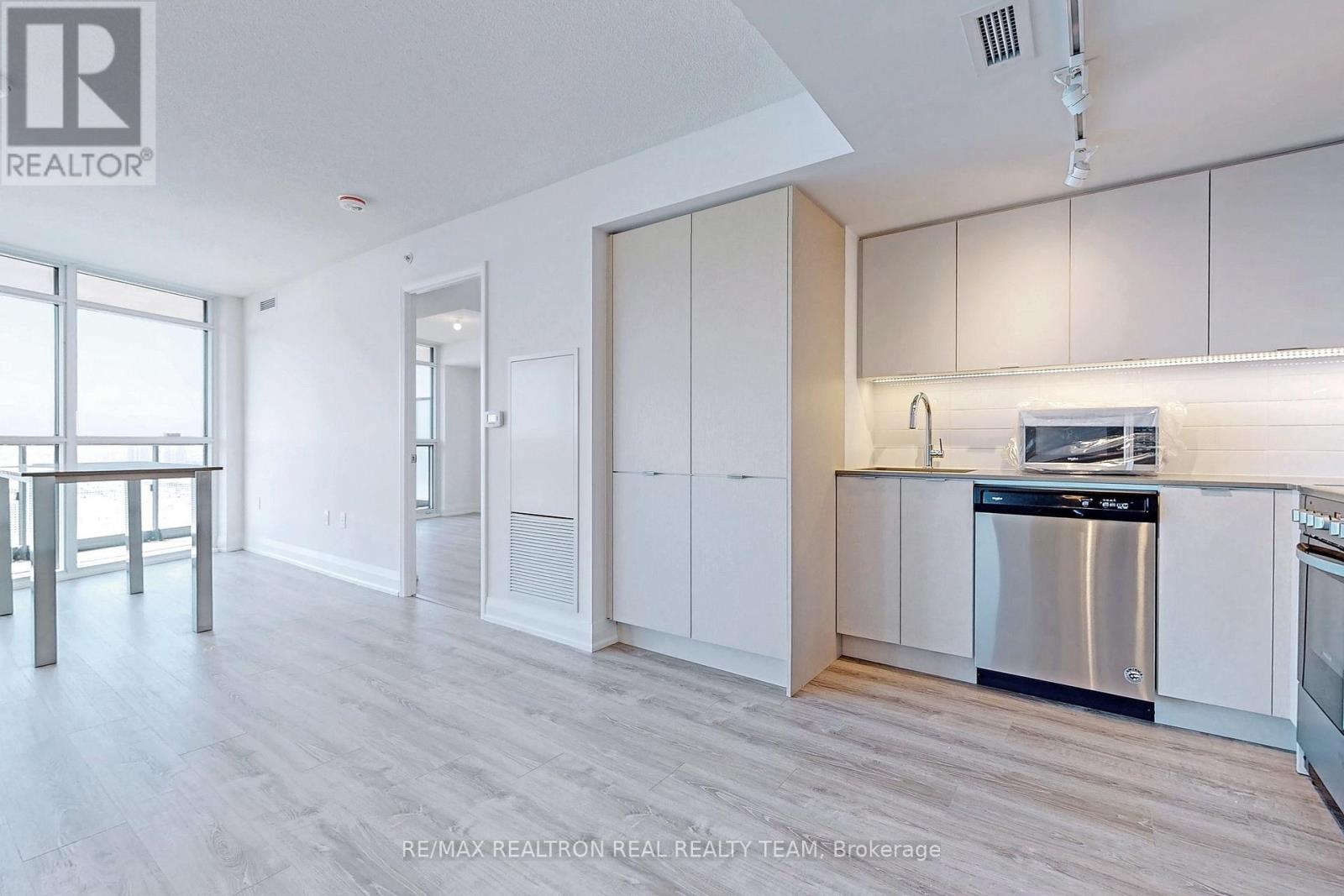 1308 - 30 Gibbs Road, Toronto, Ontario  M9B 0E4 - Photo 13 - W12432742