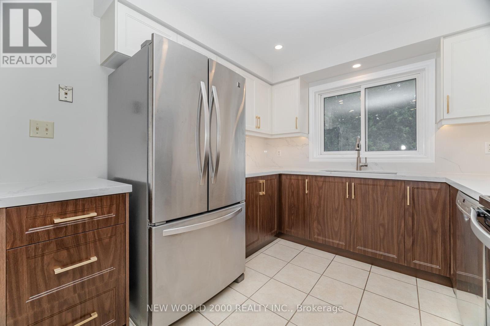 7221 Danton Promenade, Mississauga, Ontario  L5N 5C5 - Photo 17 - W12432751