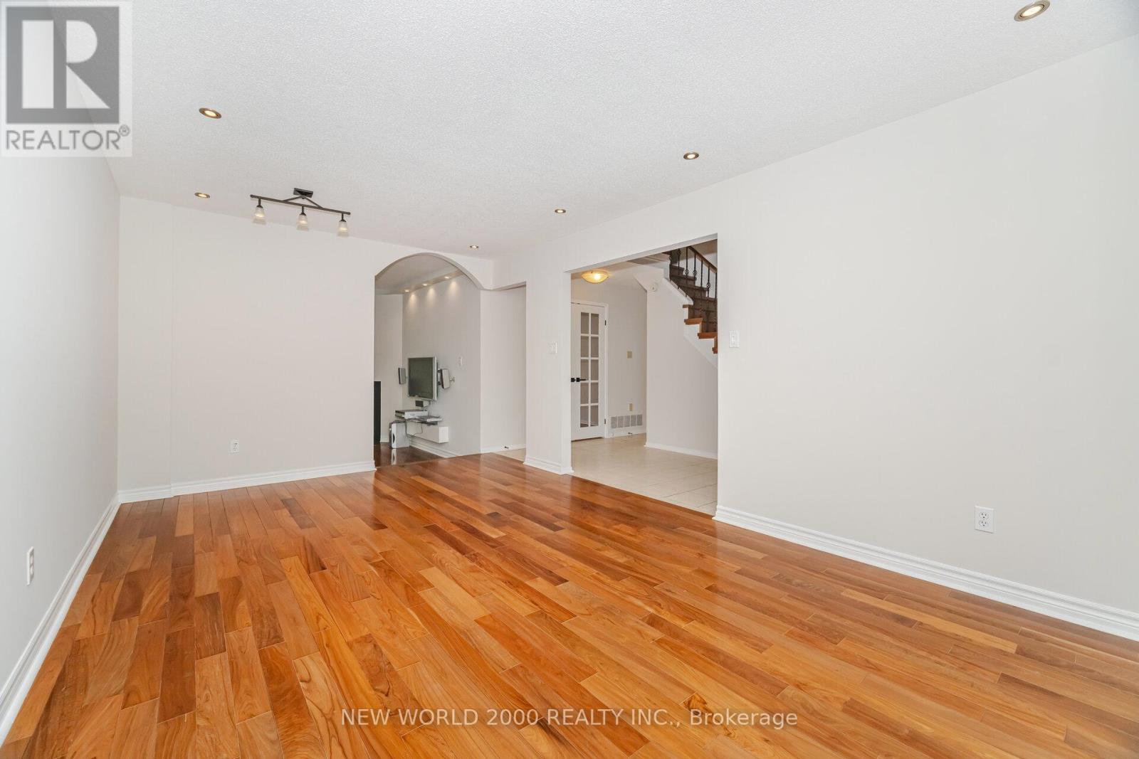 7221 Danton Promenade, Mississauga, Ontario  L5N 5C5 - Photo 9 - W12432751
