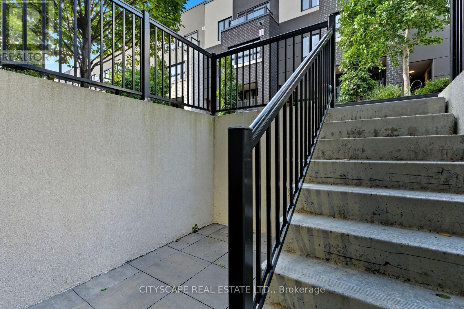 818 - 1133 Cooke Boulevard, Burlington, Ontario  L7T 0C3 - Photo 17 - W12432753