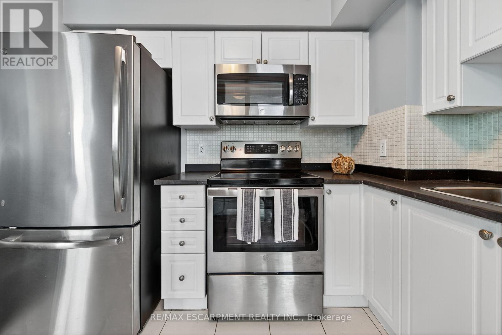 2905 - 225 Sherway Gardens Road, Toronto (Islington-City Centre West), Ontario  M9C 0A3 - Photo 21 - W12432765
