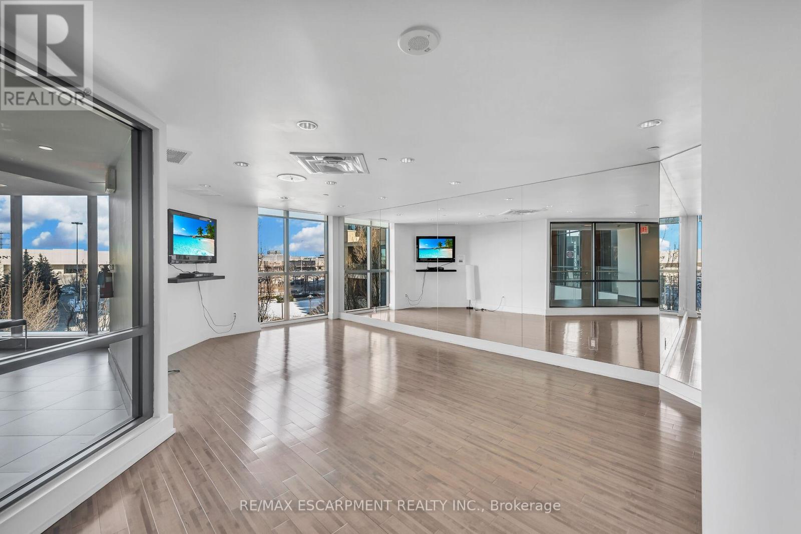 2905 - 225 Sherway Gardens Road, Toronto, Ontario  M9C 0A3 - Photo 39 - W12432765