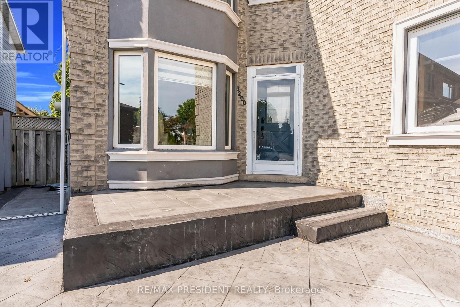 6200 Osprey Boulevard, Mississauga, Ontario  L5N 5W4 - Photo 4 - W12432767