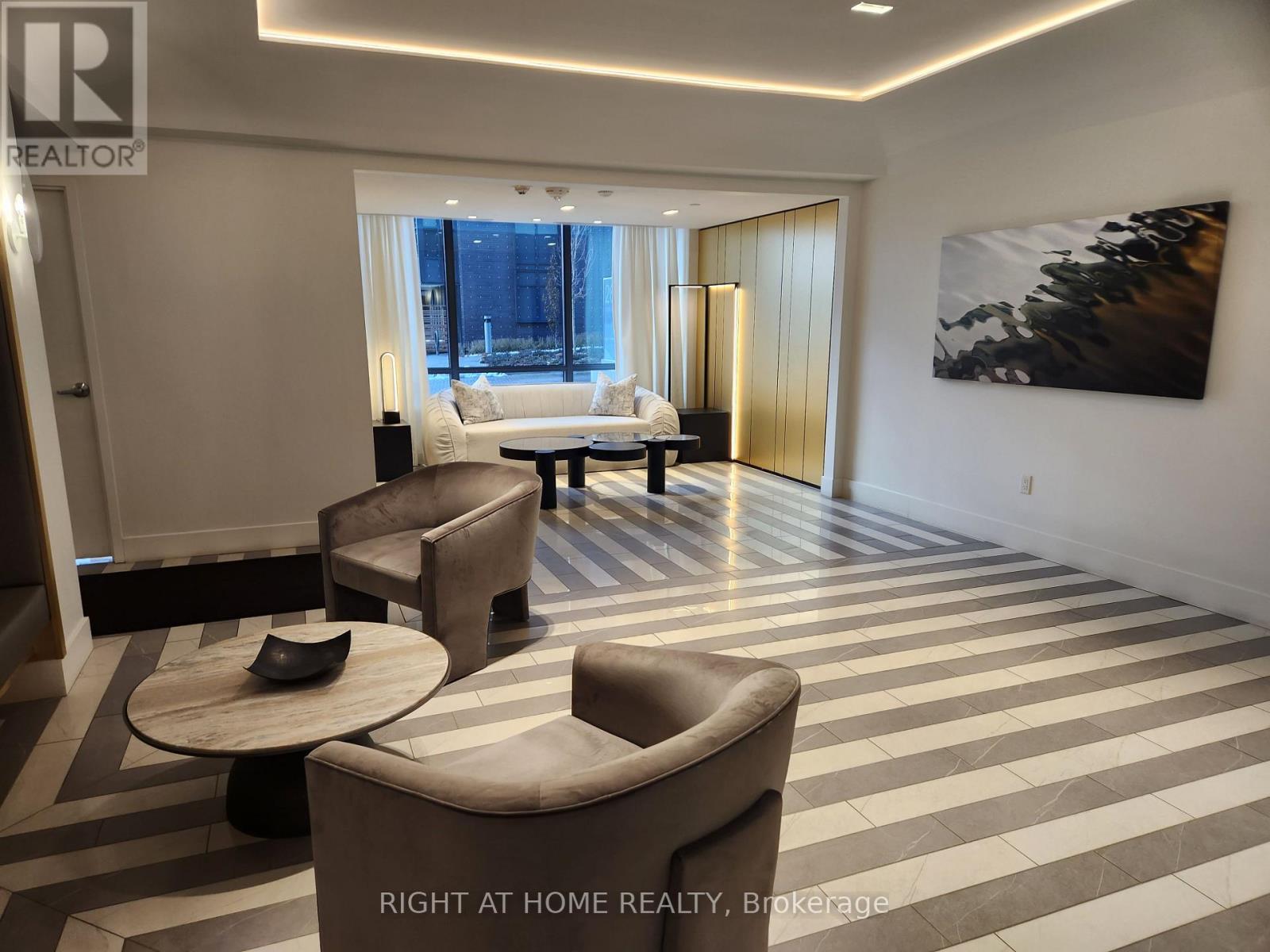 325 - 26 Gibbs Road, Toronto, Ontario  M9B 0E3 - Photo 16 - W12432783