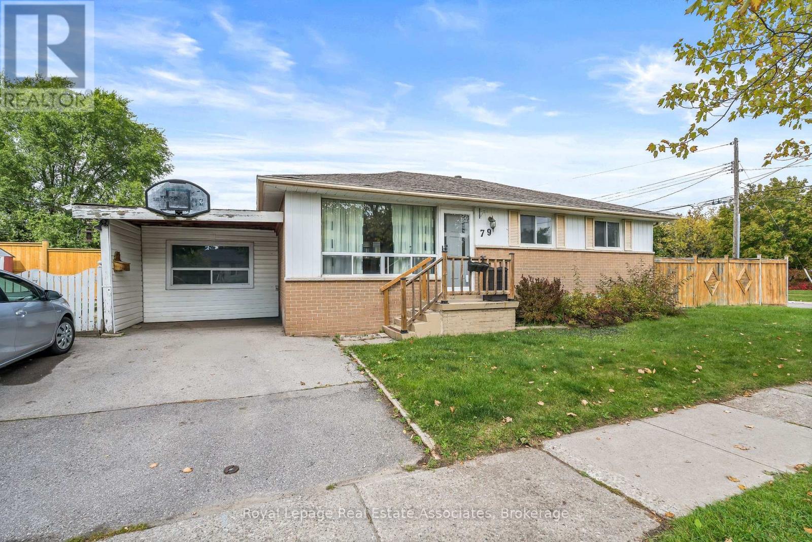 79 DUNCAN DRIVE, Halton Hills, Ontario