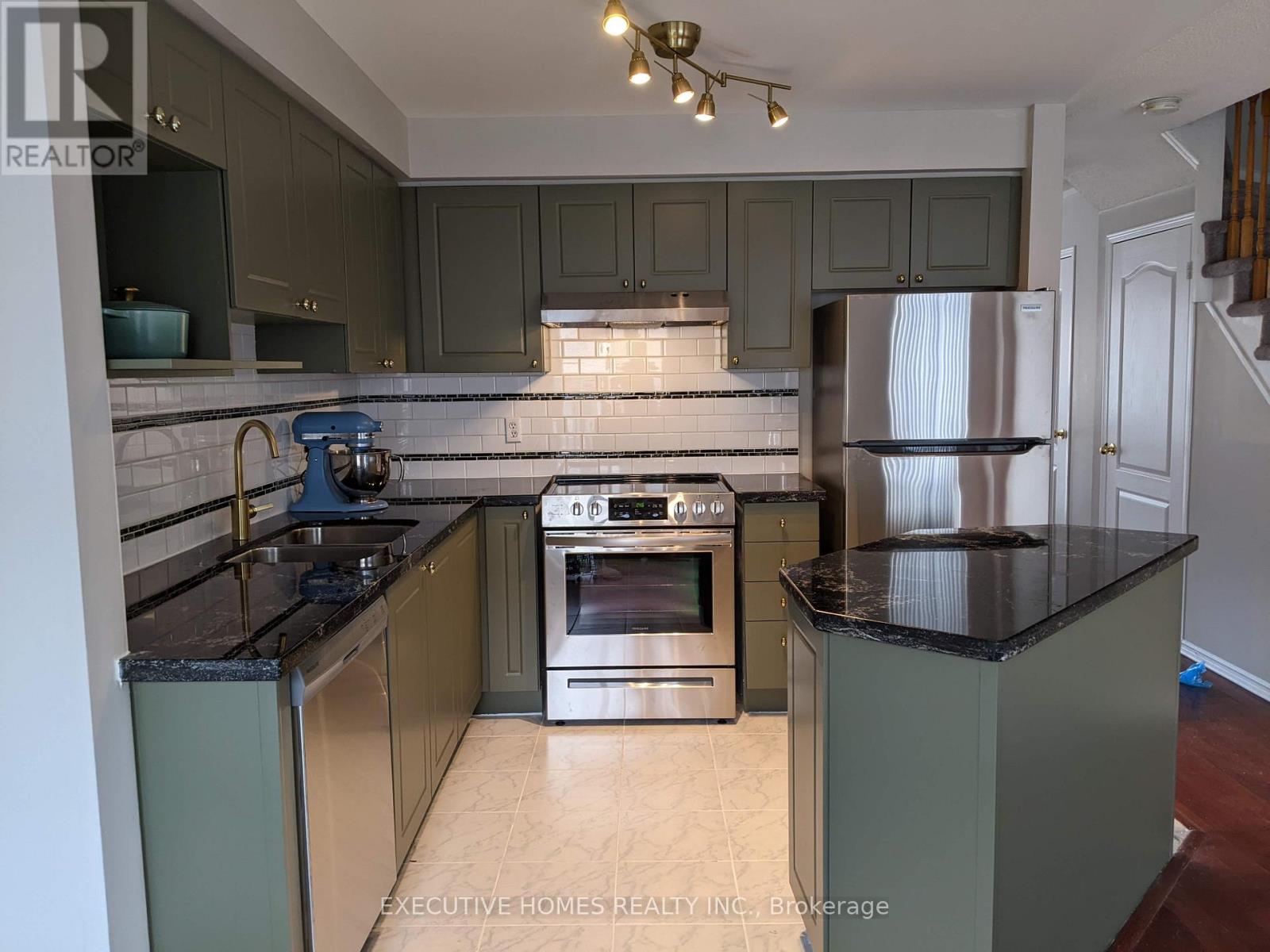 76 - 5530 Glen Erin Drive, Mississauga, Ontario  L5M 6E8 - Photo 4 - W12432821