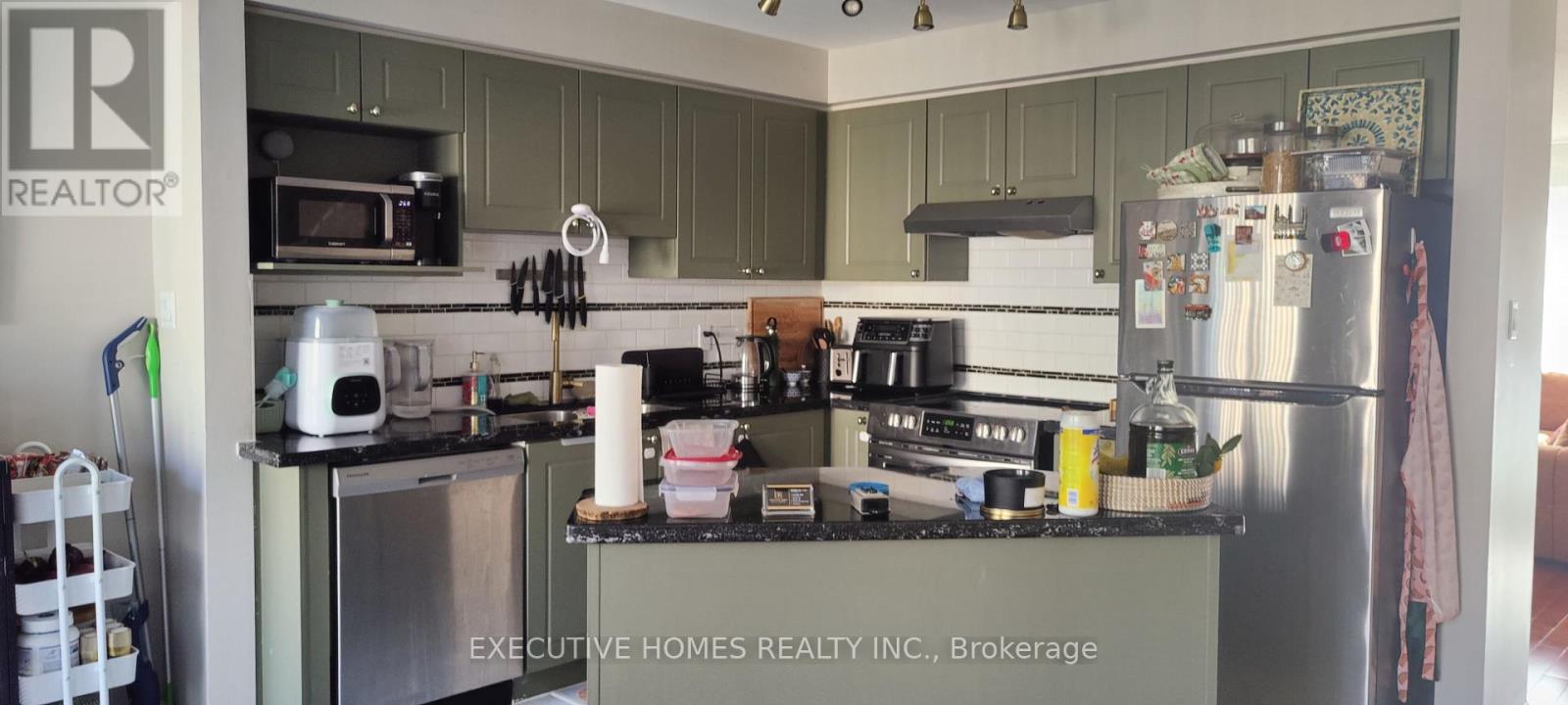 76 - 5530 Glen Erin Drive, Mississauga, Ontario  L5M 6E8 - Photo 7 - W12432821