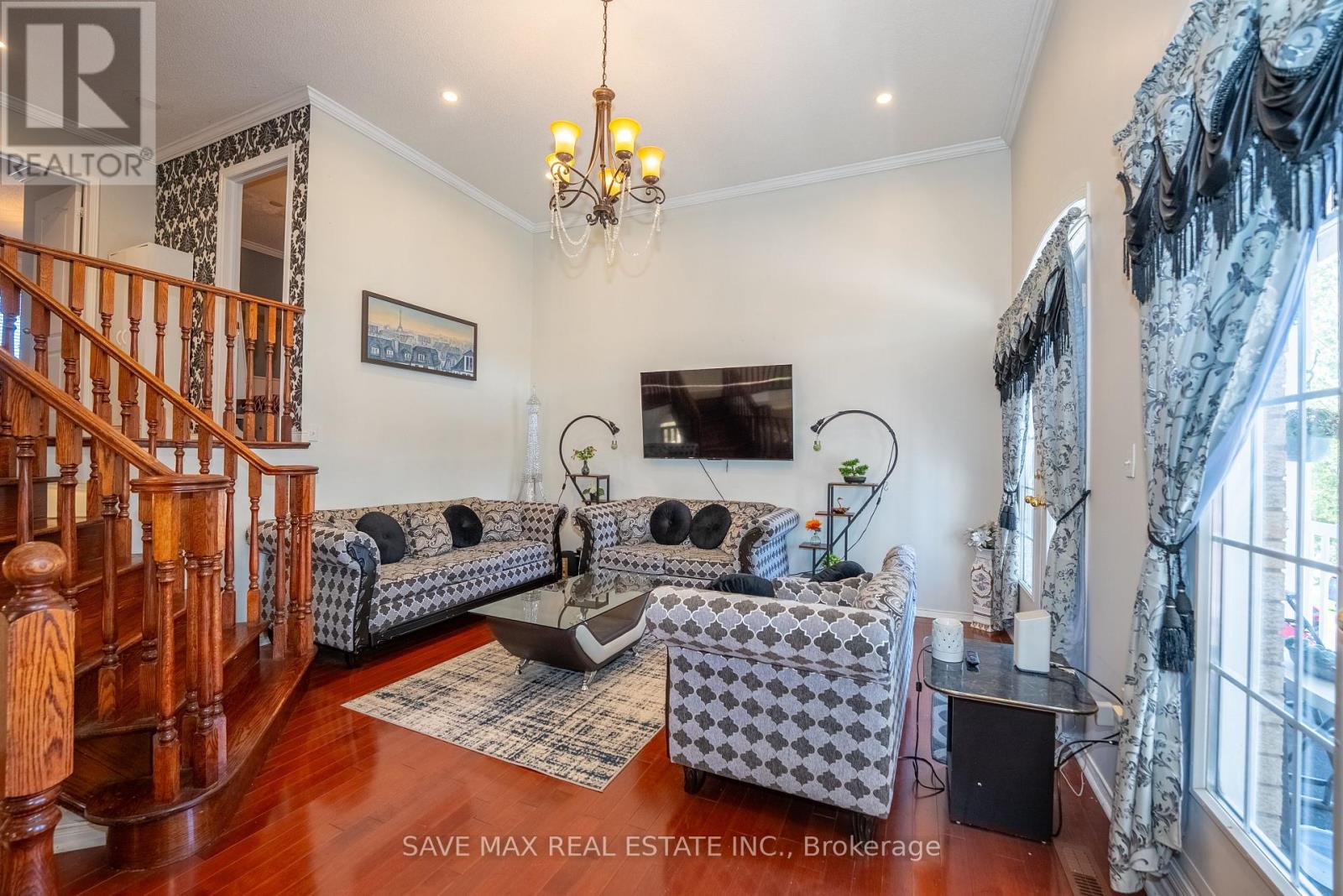 23 Edenvalley Road, Brampton, Ontario  L7A 2M6 - Photo 17 - W12432827