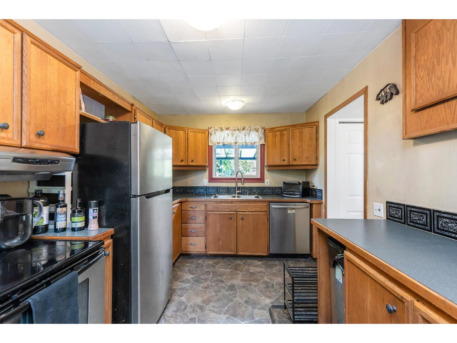 33581 Dewdney Trunk Road, Mission, British Columbia  V2V 6Y3 - Photo 17 - R3053217