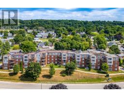 102 - 11 BECK BOULEVARD, Penetanguishene, Ontario