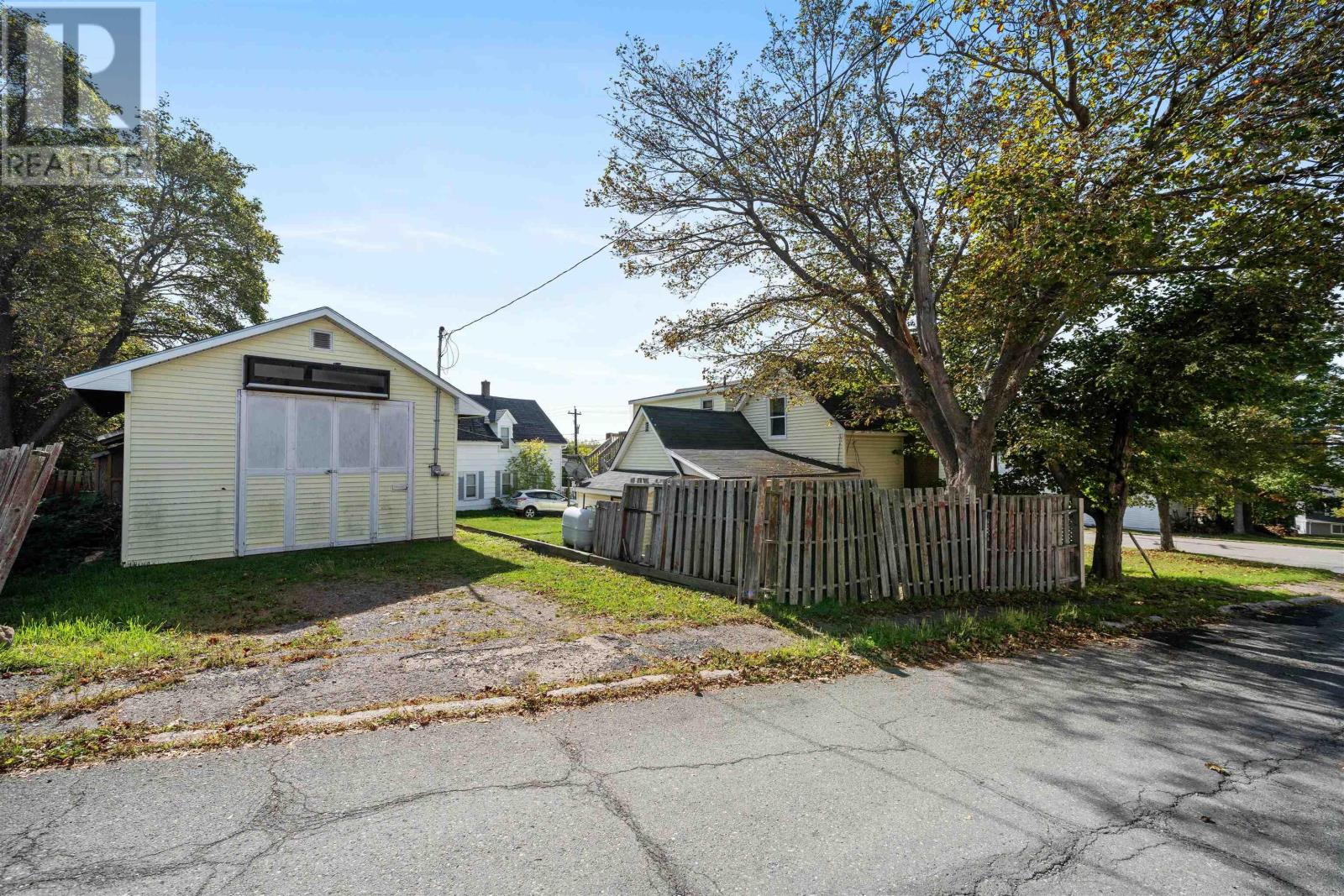 90 High Street, Trenton, Nova Scotia  B0K 1X1 - Photo 9 - 202524621