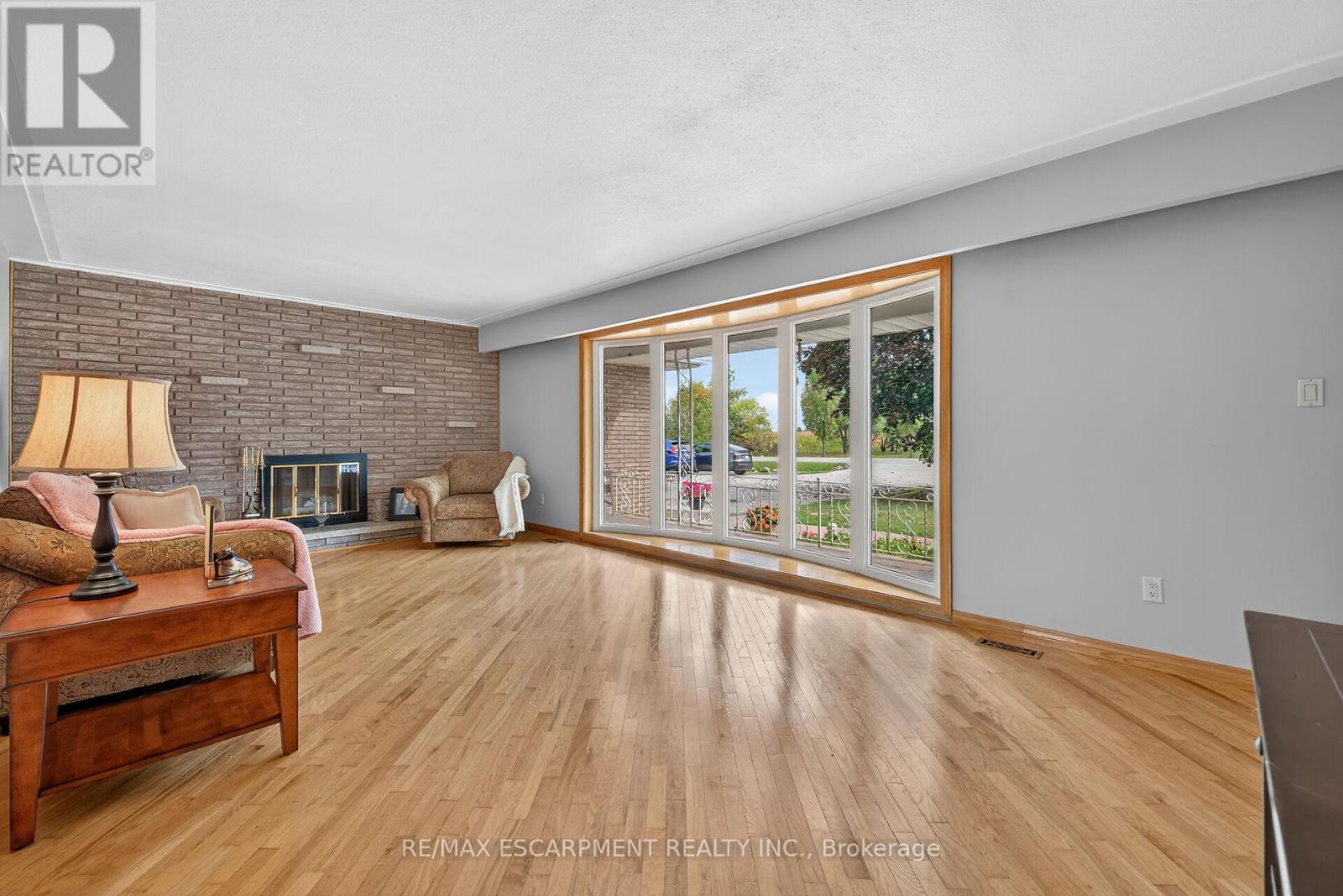 2320 Hendershot Road, Hamilton, Ontario  L0R 1C0 - Photo 12 - X12432715