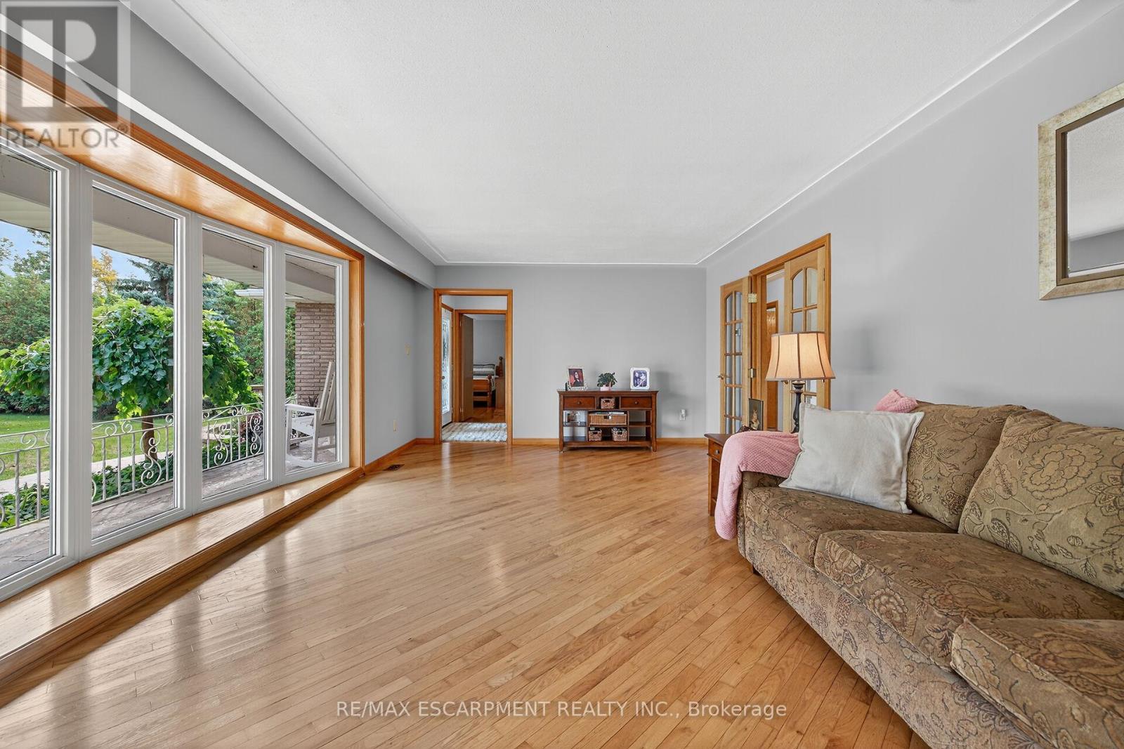 2320 Hendershot Road, Hamilton, Ontario  L0R 1C0 - Photo 16 - X12432715