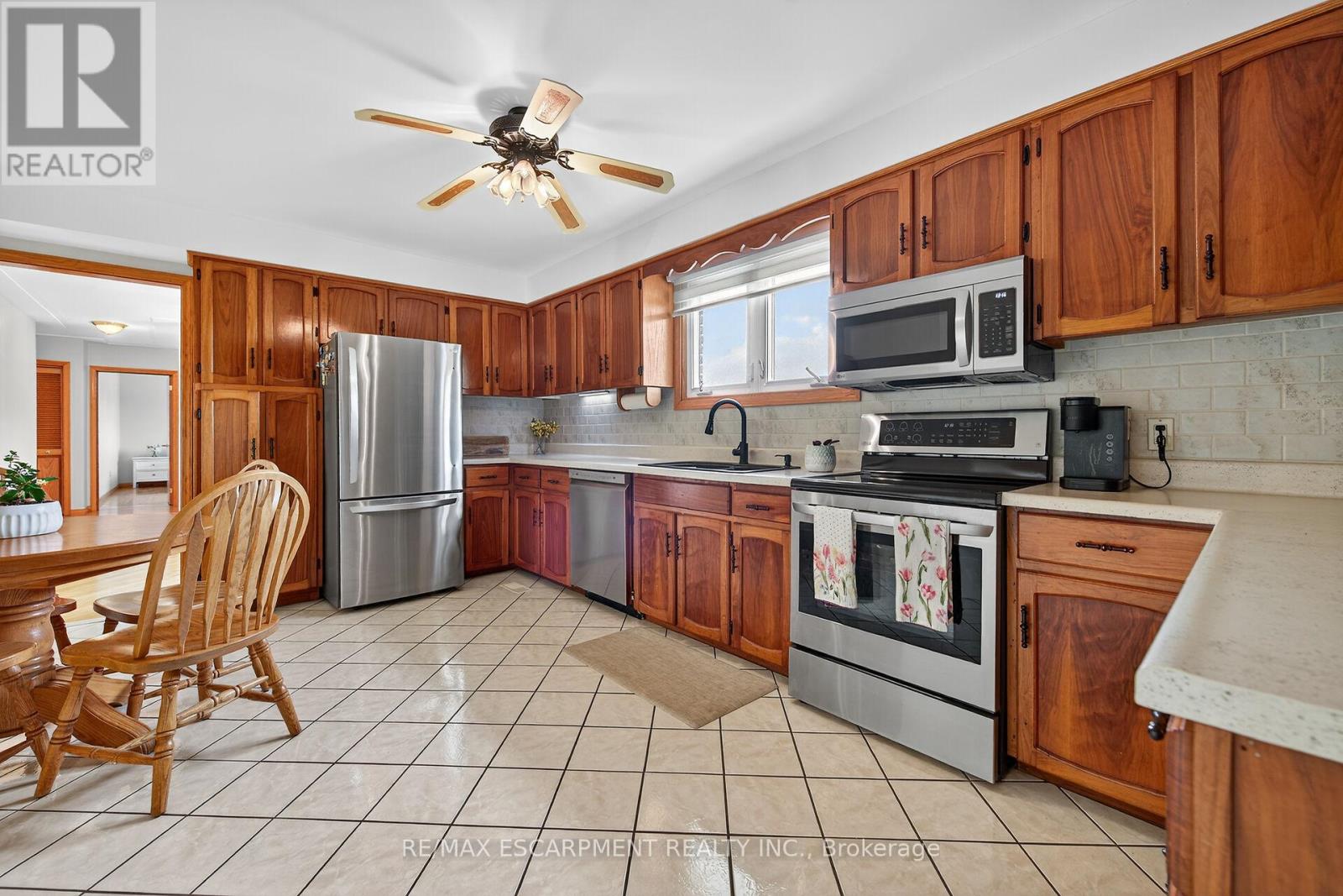 2320 Hendershot Road, Hamilton, Ontario  L0R 1C0 - Photo 18 - X12432715