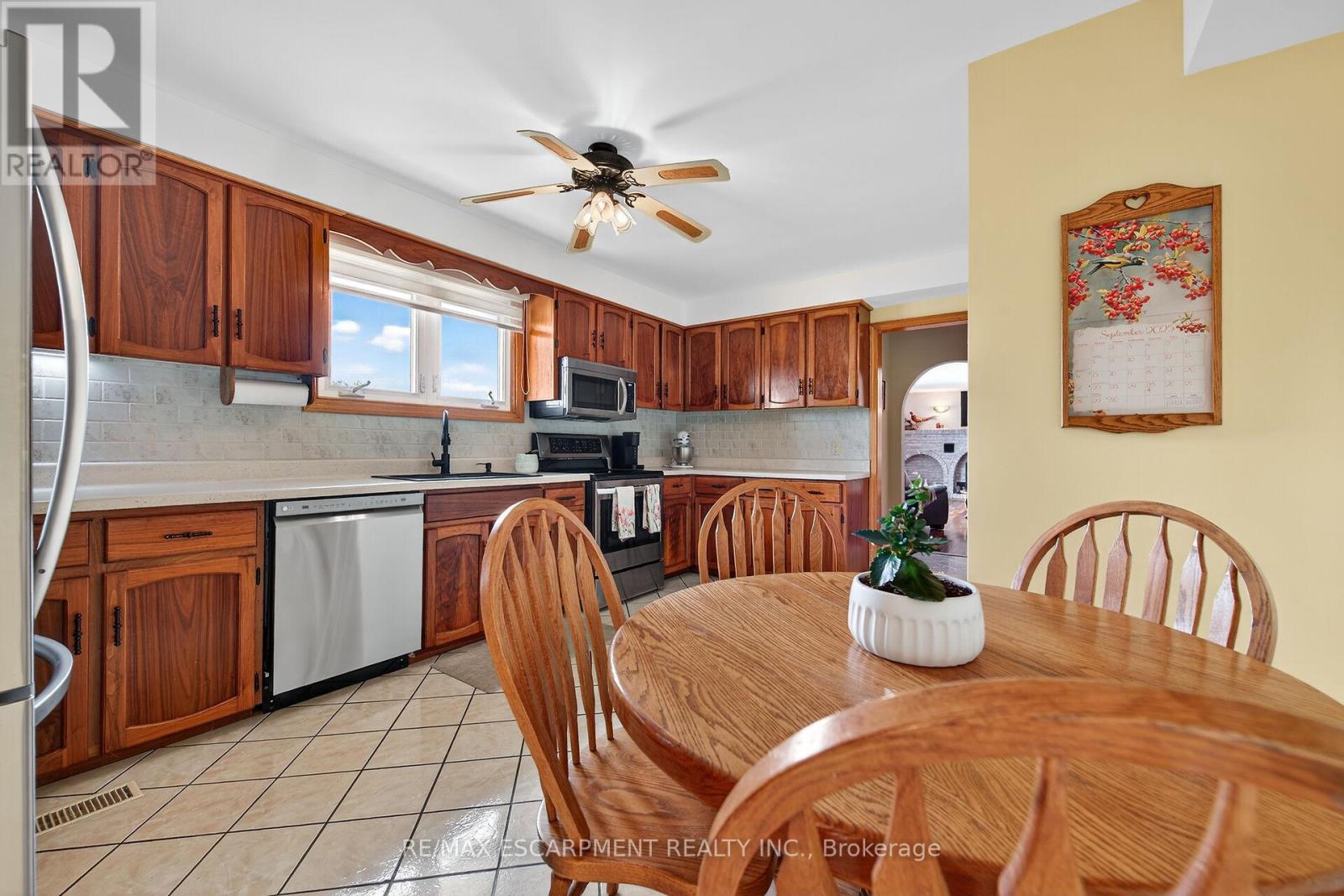 2320 Hendershot Road, Hamilton, Ontario  L0R 1C0 - Photo 19 - X12432715