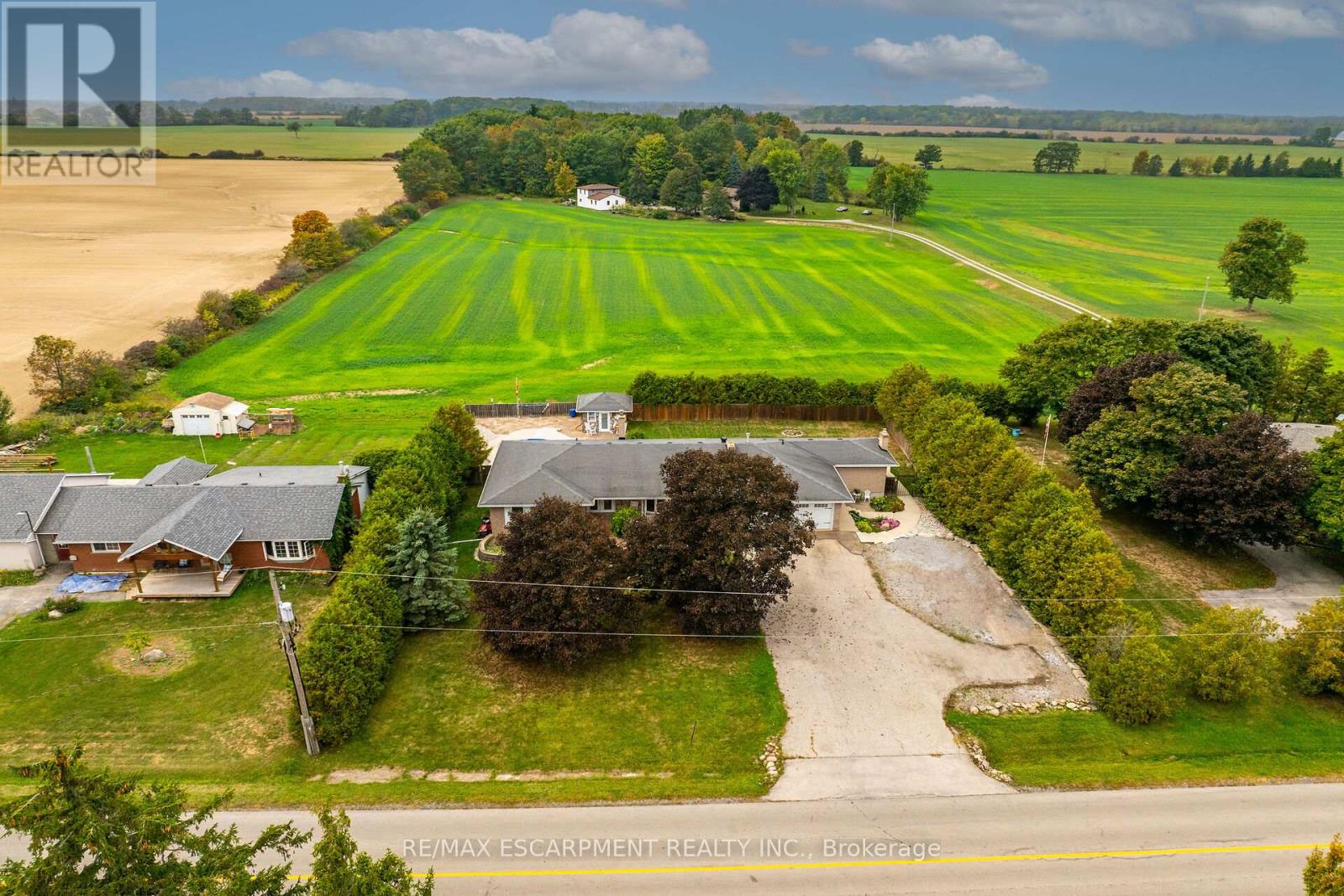2320 Hendershot Road, Hamilton, Ontario  L0R 1C0 - Photo 47 - X12432715