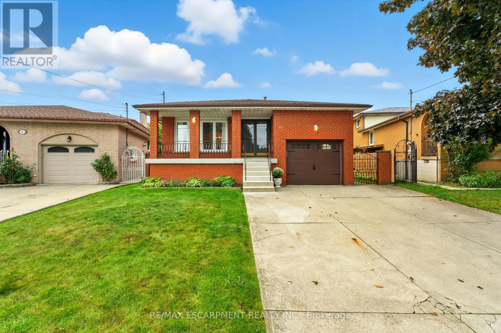 100 Taymall Street, Hamilton, Ontario  L8W 1Z4 - Photo 2 - X12432736