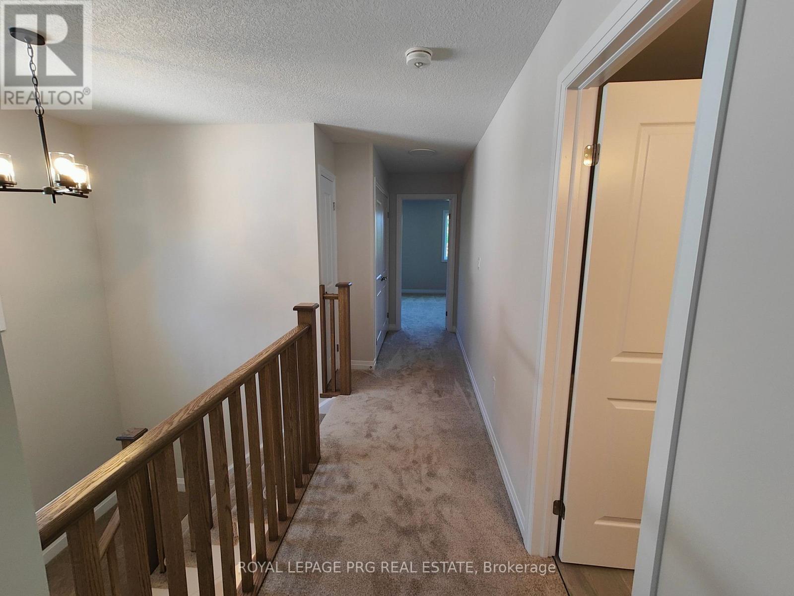 6 - 143 Elgin Street N, Cambridge, Ontario  N1R 0E1 - Photo 10 - X12432744